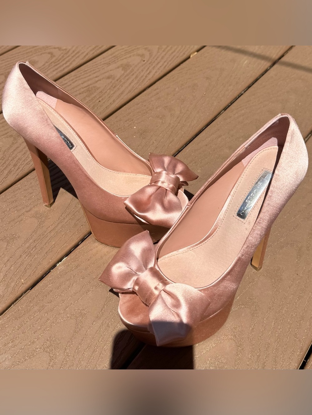 H by Halston Satin Bow Pumps - Size 7.5 - Picture 2 of 6